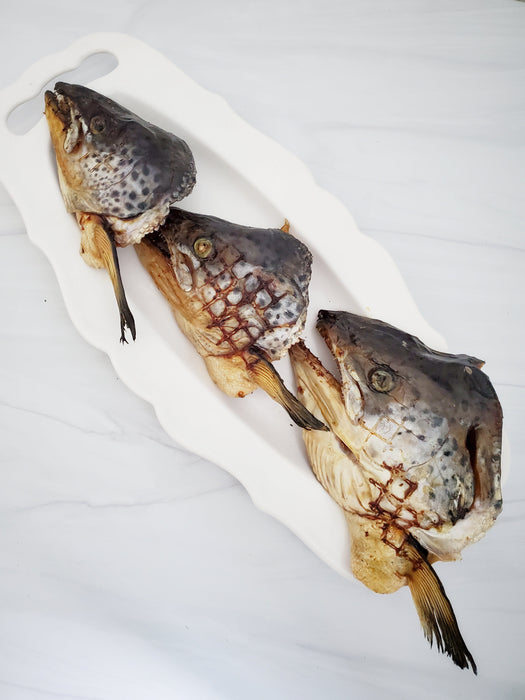 Naked Beasts Salmon Head (2 Halves/Farm Raised)