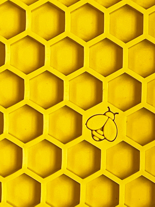 SodaPup Honeycomb Design Emat Enrichment Lick Mat