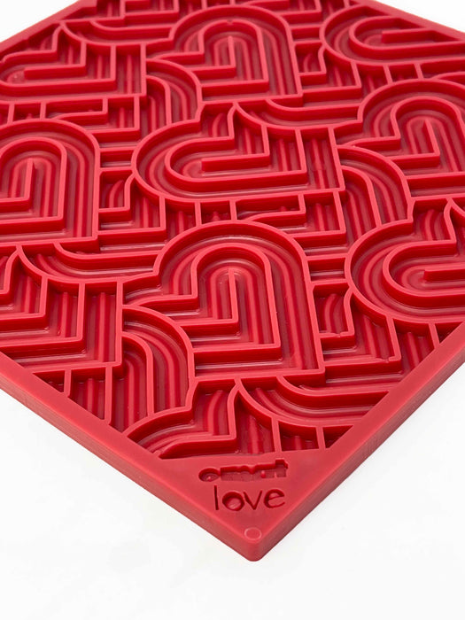 SodaPup Heart Design "Love" eMat Lick Mat