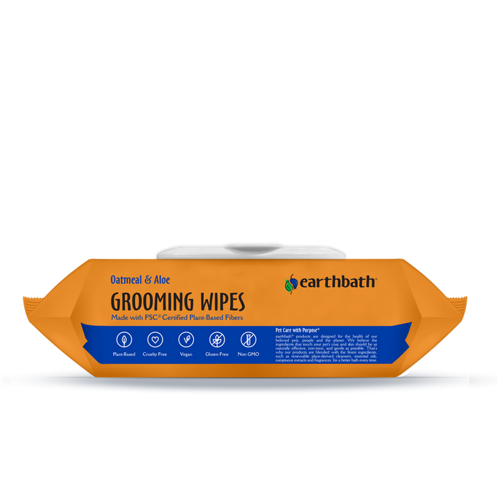 Earthbath Oatmeal & Aloe Grooming Wipes, Vanilla & Almond Soft-Sided Pouch (100 Count)