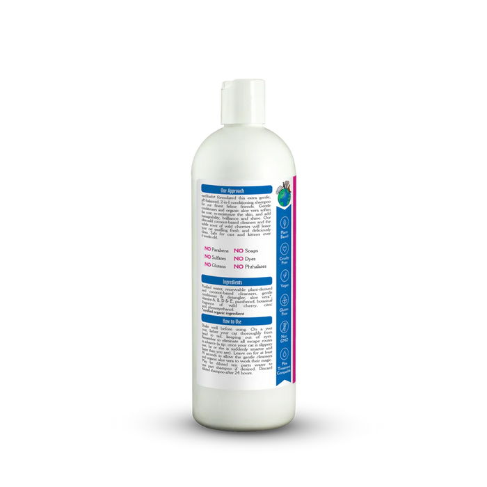 Earthbath 2-in-1 Conditioning Shampoo for Cats, Light Wild Cherry 16oz