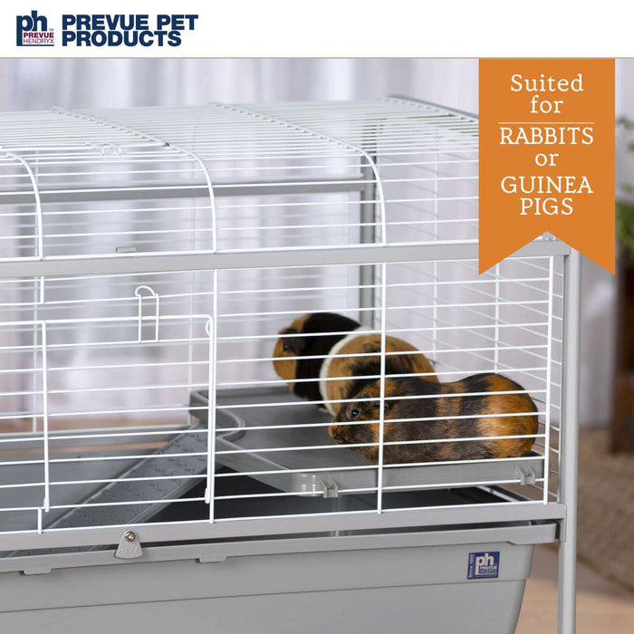 Prevue Pet Products Small Animal Home with Stand