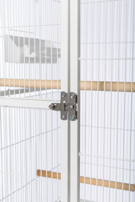 Prevue Pet Products Powder-coated steel construction Flight Cage with Stand