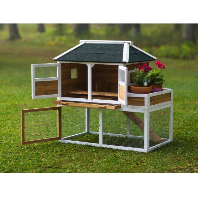 Prevue Pet Products Chicken Coop with Herb Planter
